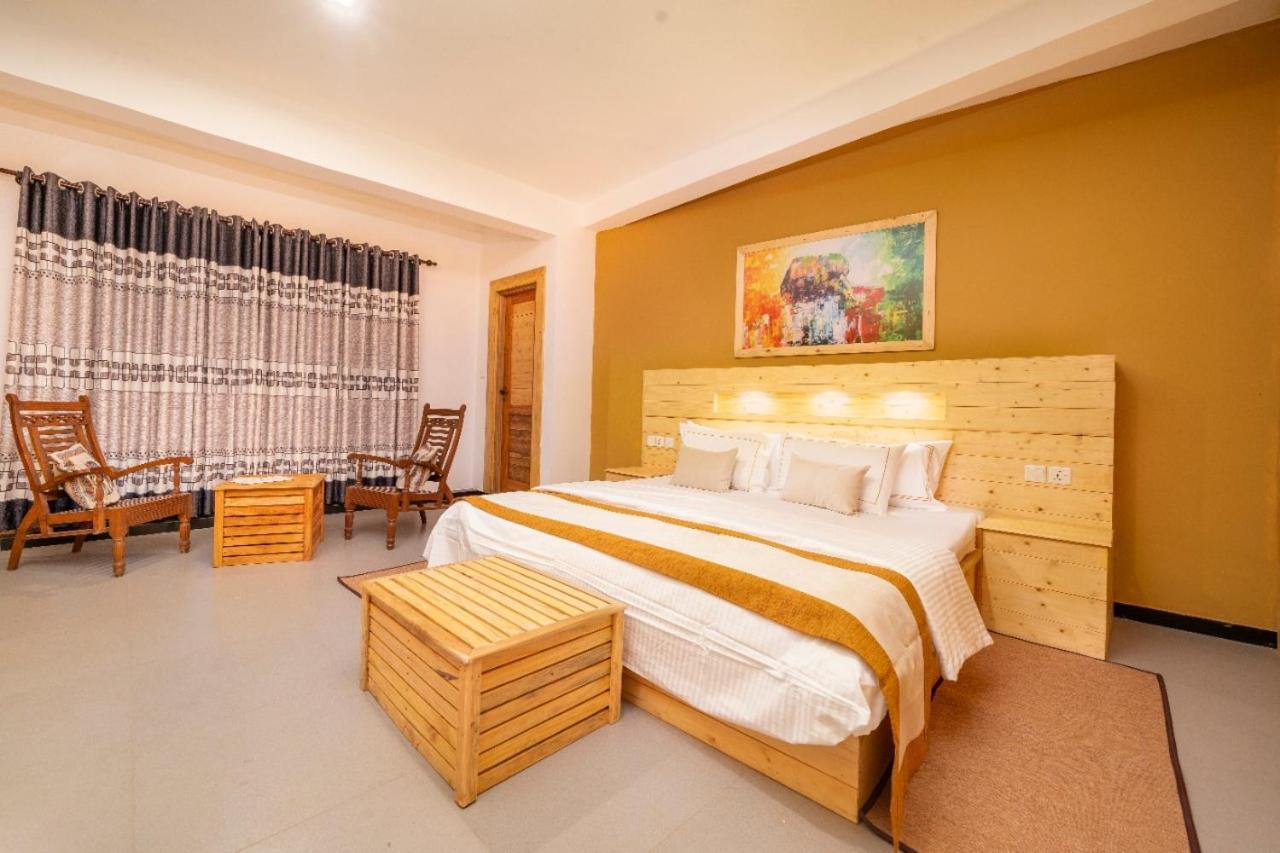 3 Arch Resort Ела Екстериор снимка